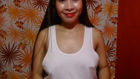 annie_alluring6ix online show from August 14, 8:07 am