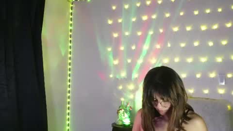 Annie and Jacke online show from August 14, 11:30 pm