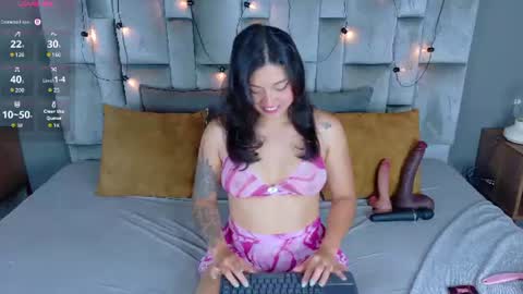 ANNIE ROUSE  online show from August 12, 3:14 pm