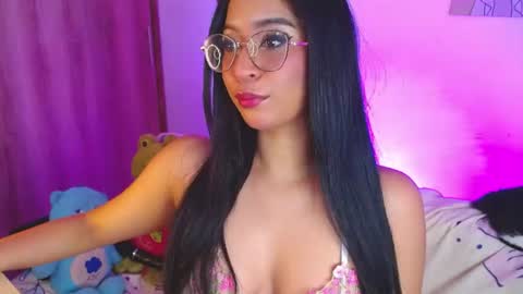 AnnieBlu3 online show from August 1, 12:22 pm
