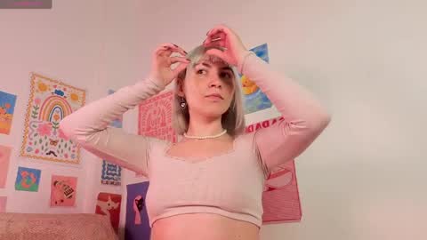 annietinky online show from April 28, 3:39 am