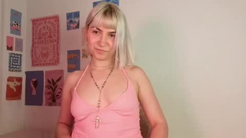 annietinky online show from May 7, 2:13 am