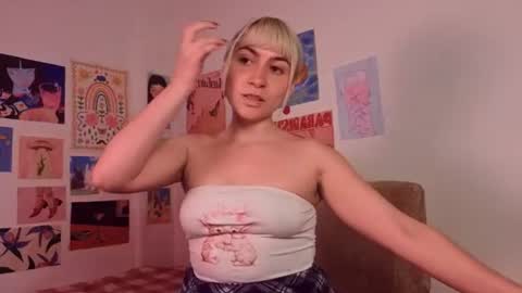 annietinky online show from August 10, 3:08 am