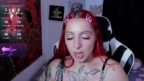 annika_03 online show from July 24, 3:42 am