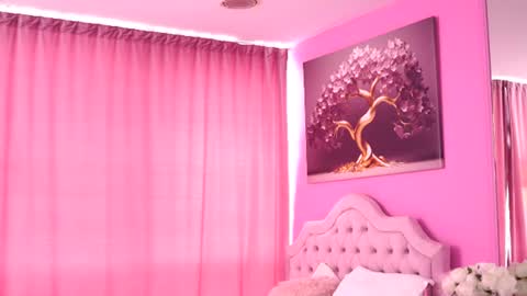 Ann  online show from August 13, 10:51 am