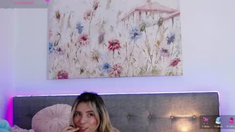 Antonella Lee online show from July 31, 11:05 am