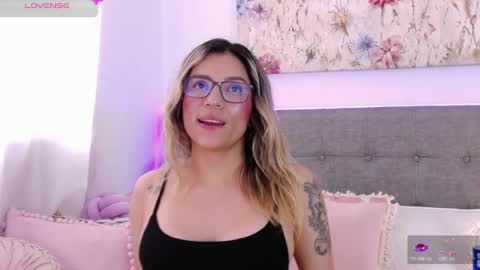 Antonella Lee online show from August 16, 7:07 pm