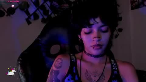 Anny online show from August 5, 10:57 am