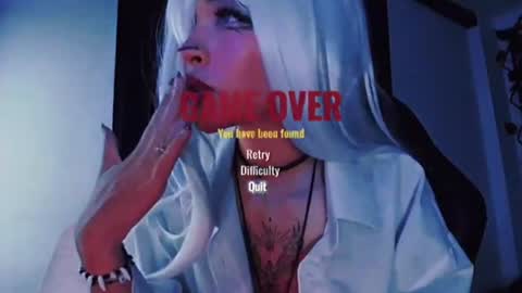 Anny online show from August 12, 10:56 pm