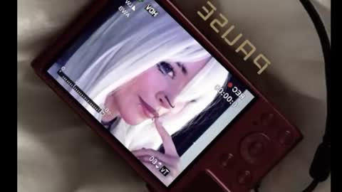 Anny online show from August 14, 7:23 am