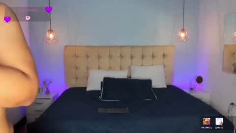 Wendolyn online show from August 13, 5:38 pm