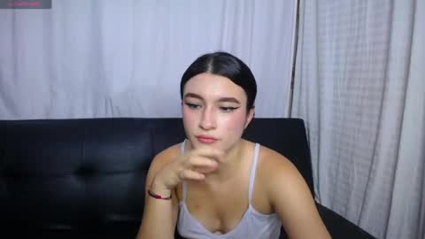 Anny online show from July 16, 9:04 pm