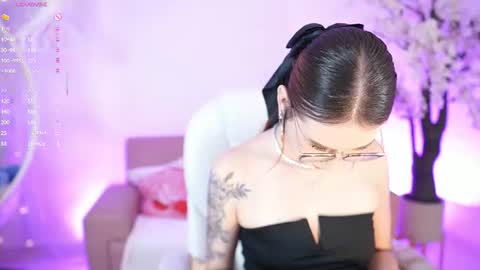 annybuny online show from August 5, 2:59 pm