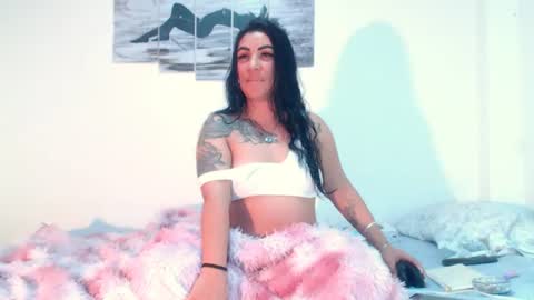    online show from August 11, 2:13 am