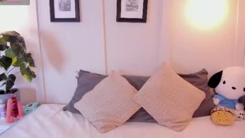 anny online show from August 6, 6:56 am