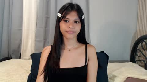 anok_yaii online show from August 10, 7:15 pm