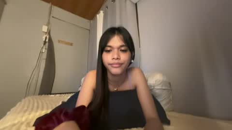anok_yaii online show from August 12, 8:55 pm