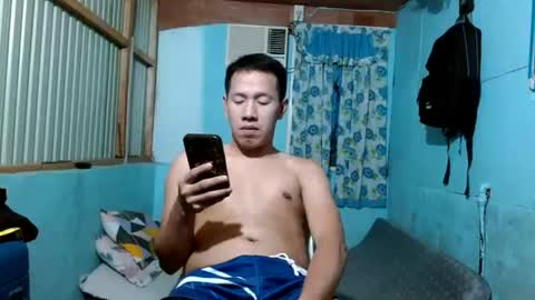anonymous19982611 online show from July 1, 5:58 pm