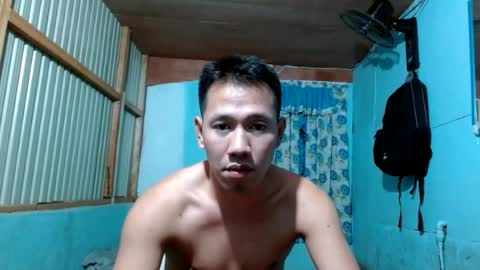 anonymous19982611 online show from July 9, 9:53 pm
