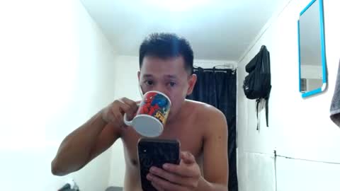 anonymous19982611 online show from July 28, 8:37 pm