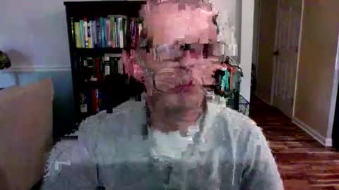 anonymousfrederick76 online show from May 5, 9:49 pm