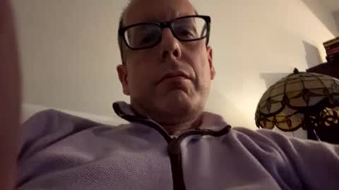 anonymousfrederick76 online show from May 23, 7:00 am