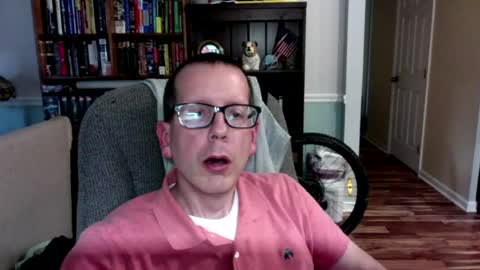 anonymousfrederick76 online show from August 11, 10:23 pm