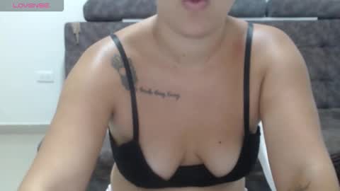 Anthonela Queen online show from February 20, 1:19 pm