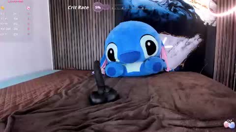 Anthoneladoll online show from July 6, 4:32 pm