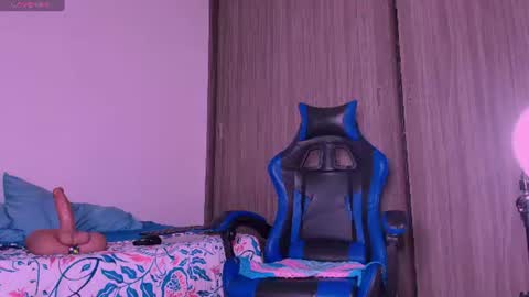 antodreams online show from September 9, 10:22 pm