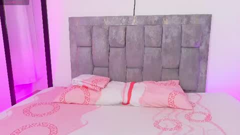 Antonella online show from August 5, 1:03 am