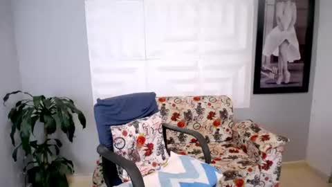 INSTAGRAM antonella mcry online show from August 11, 2:08 pm