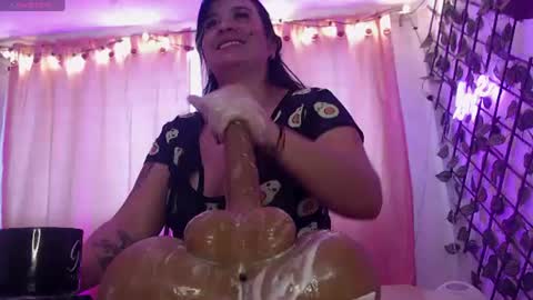 Antonella online show from August 6, 11:53 am