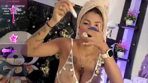 Antonellasmitt online show from August 14, 12:42 pm
