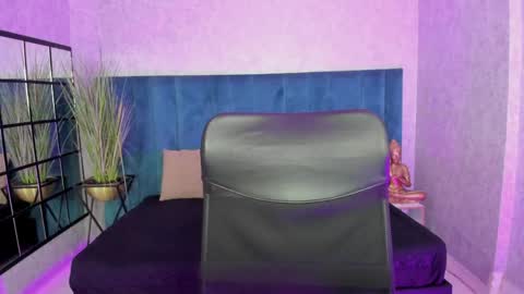 A N T O N I A online show from May 29, 2:25 am