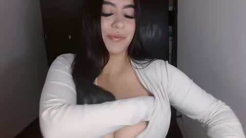 antonnella online show from July 11, 1:55 am