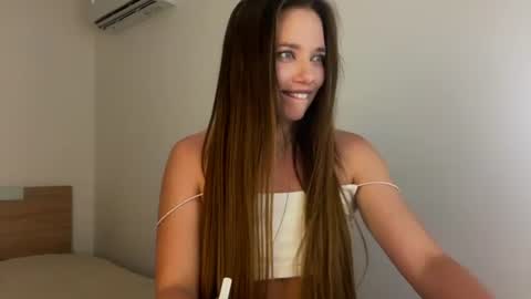 Aneutta online show from August 9, 12:11 am