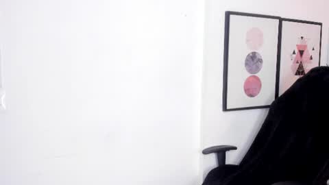 anya_belth online show from August 9, 12:11 am