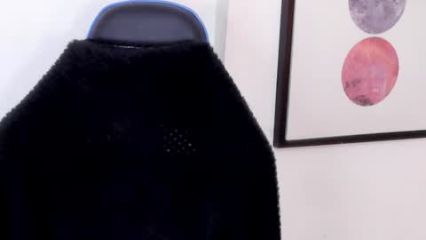 anya_belth online show from August 14, 1:09 am