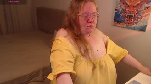 Anya Muna online show from April 14, 6:37 pm