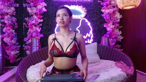 anyawink online show from February 24, 10:51 pm