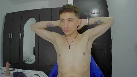 aogut17 online show from August 13, 3:42 am