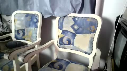 apenaspaubabao online show from August 12, 5:48 pm