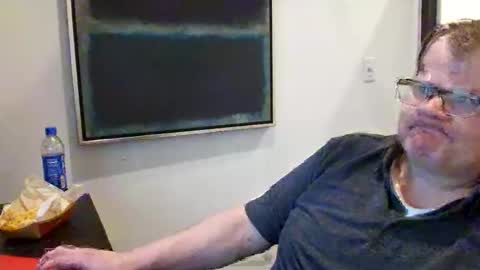 Just killing time online show from June 7, 2:49 am