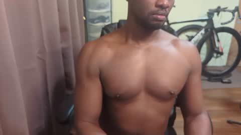 apollodarkmn online show from August 9, 1:06 am