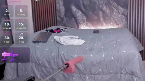 apolo_bianco_ online show from July 25, 5:33 am