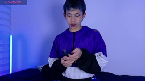 Apolo online show from August 2, 1:23 am