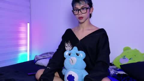 Apolo online show from August 6, 5:17 am