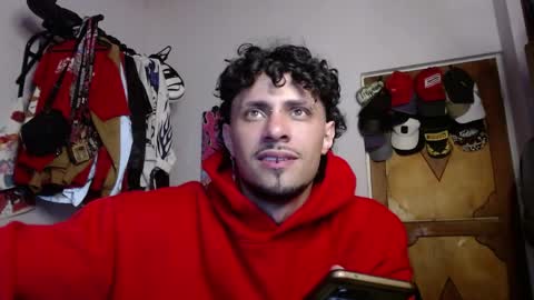 apolo_s online show from May 4, 3:12 am