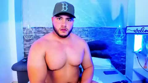 apolorusso online show from August 13, 2:31 pm